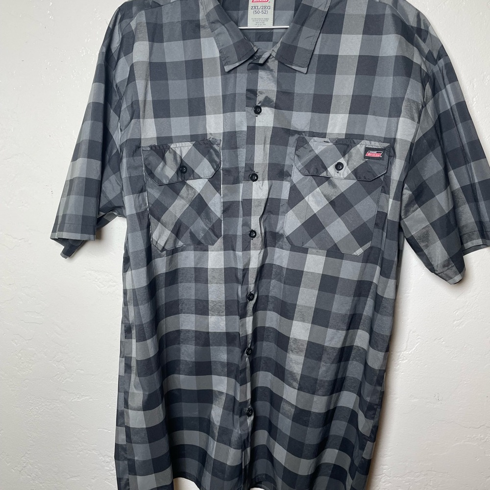 Dickies Men's Short Sleeve Plaid Black & Gray Size 2XL Lightweight Fabric Shirt